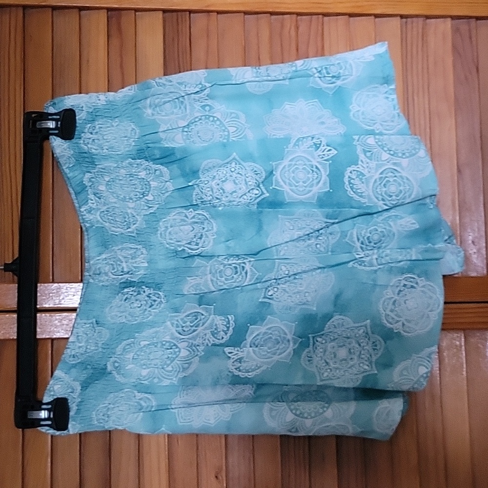 NWT LOTUS & LUNA BERMUDA SHORT SZ L/XL